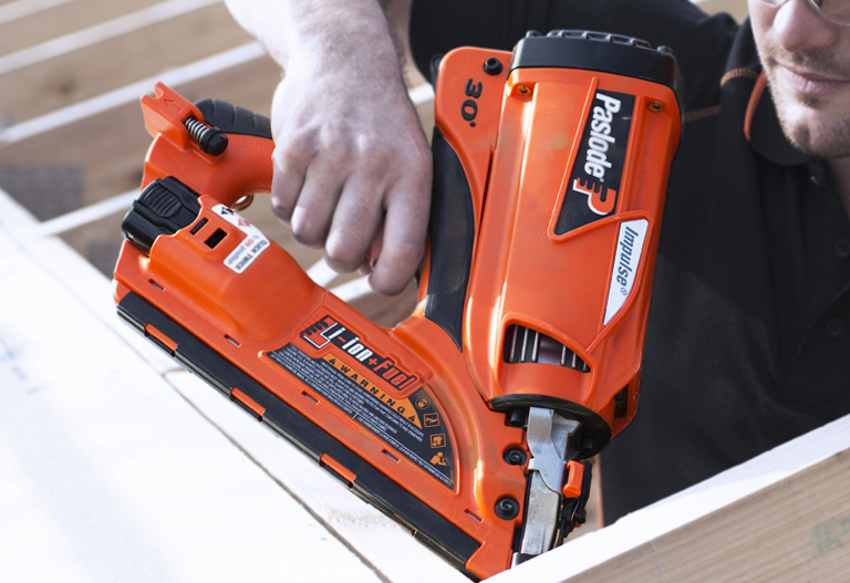 Paslode Nail Guns & Bradders